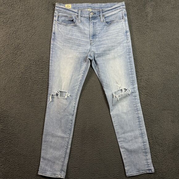 J Crew 770 Straight Jeans Mens 33x32 Light Wash Distressed Cone Denim H7177 - Picture 1 of 16